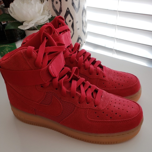 Nike Other - Nike Air Force 1 High LV8